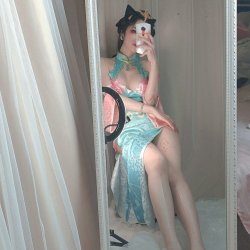 Asian Cosplay teen❤️ (19y